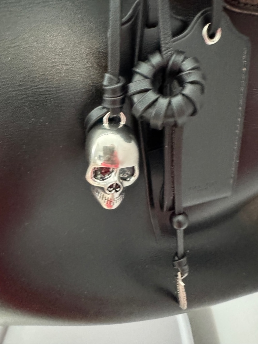 Coach loved leather Dome Satchel with Charm 48cm - Picture 5 of 5